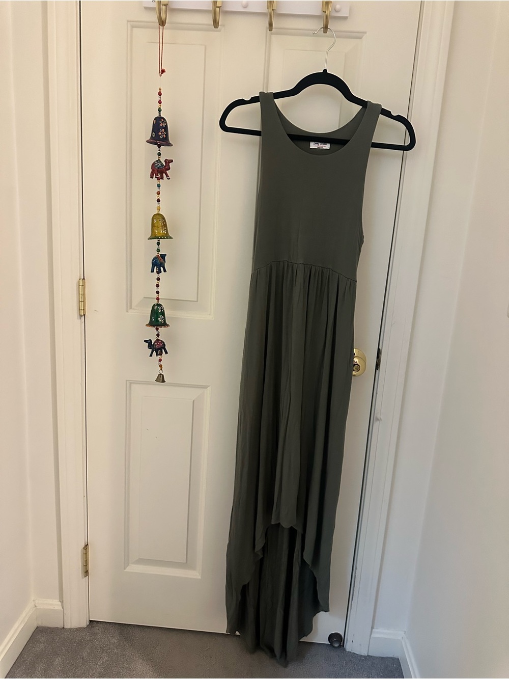 Jenny Boston Women’s Olive Green Sleeveless High-Low Maxi Dress
